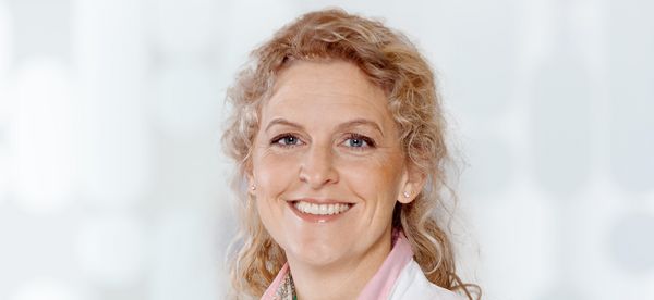 Dr. med. Julia Engel